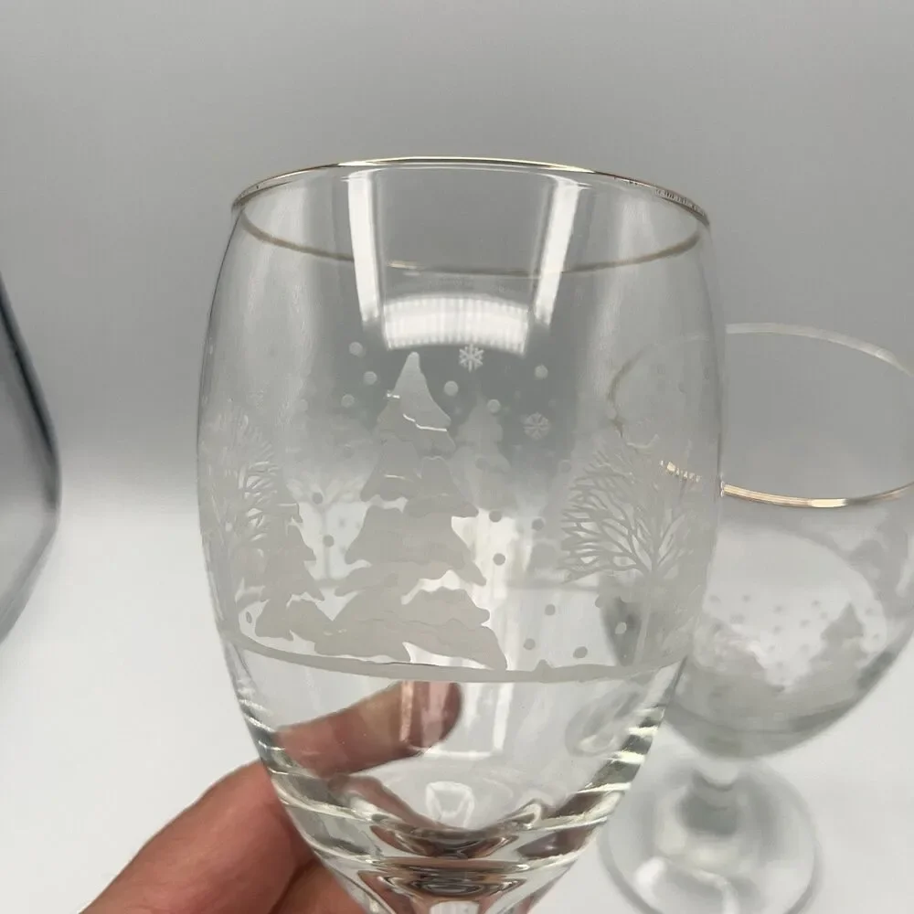 Arby’s Libbey Winter Wonderland Glasses Set Of 2